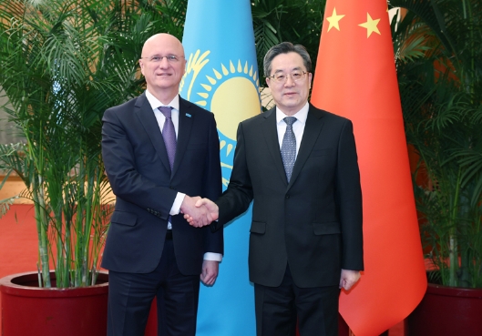 丁薛祥会见哈萨克斯坦第一副总理斯克利亚尔并共同主持中哈合作委员会第十二次会议 丁薛祥会见哈萨克斯坦第一副总理斯克利亚尔并共同主持中哈合作委员会第十二次会议