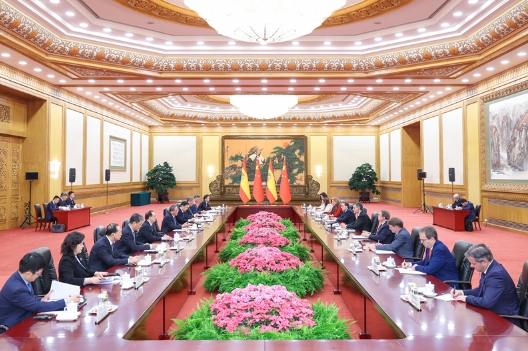 李强同西班牙首相桑切斯会谈 李强同西班牙首相桑切斯会谈