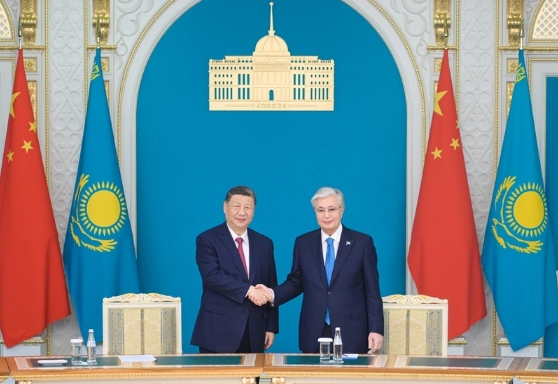习近平同哈萨克斯坦总统托卡耶夫会谈3